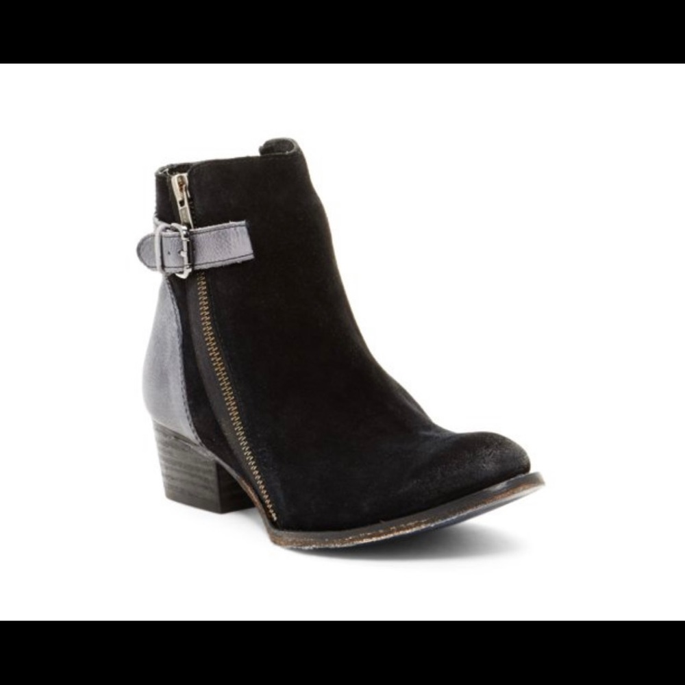 Joe’s Jeans Heddia Boot Chelsea boot size 10